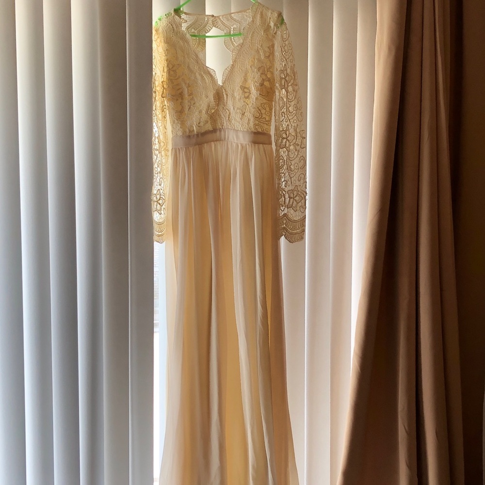 Lace dress